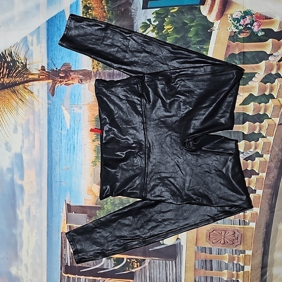 Spanx Black Leggings Size Large - Picture 2 of 6